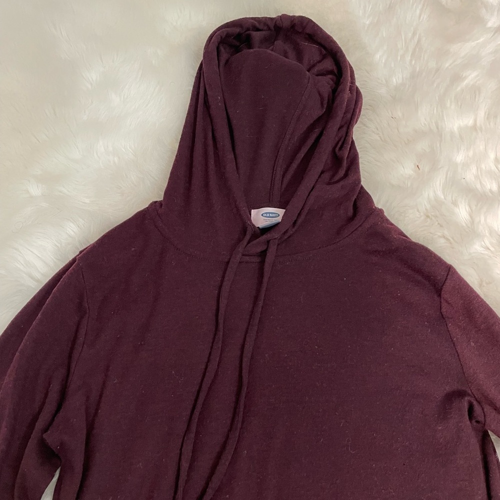 Old navy maroon sweatshirt, size XS